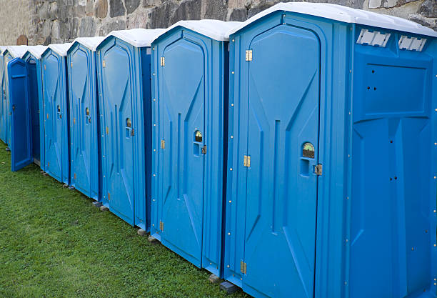 Best Portable Restroom Setup and Delivery  in Northville, MI